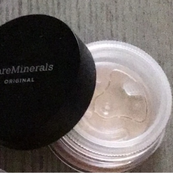 BareMinerals Original Foundation MEDIUM BEIGE - Picture 2 of 3
